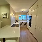 Central Stylish Rooms In Reykjavik